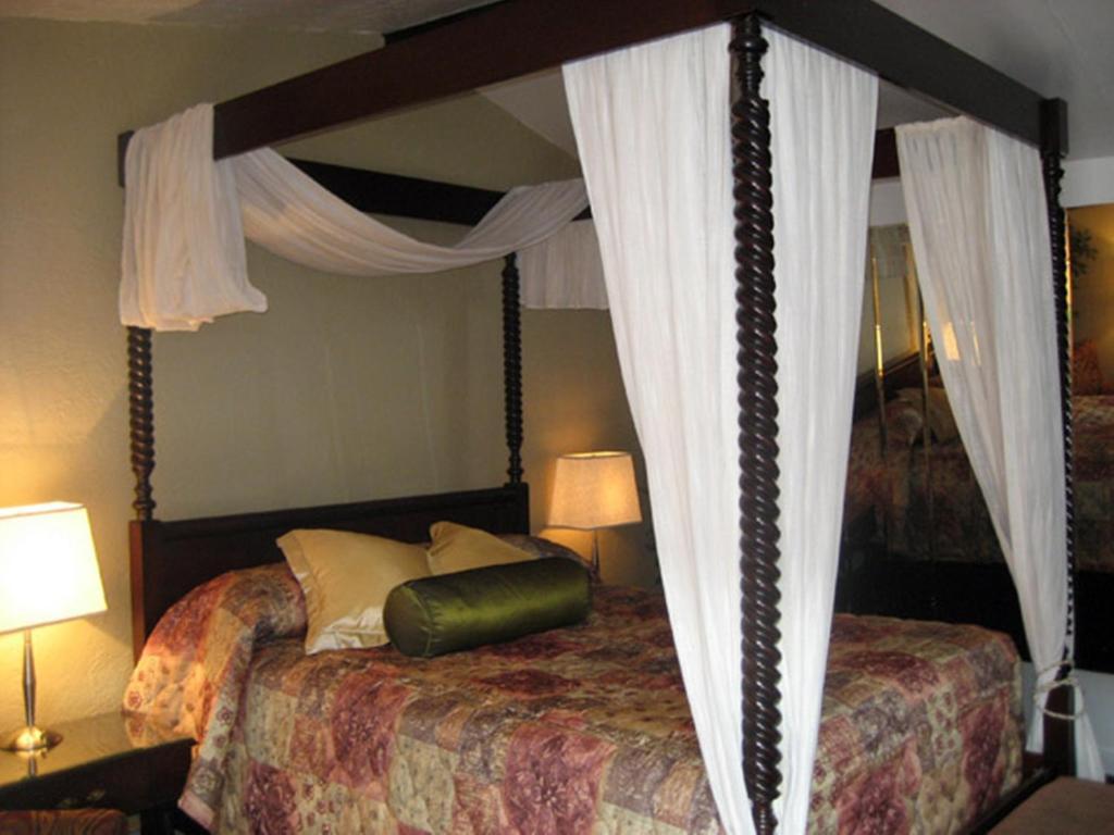 Motel Iberville Saint-Jean-sur-Richelieu Oda fotoğraf