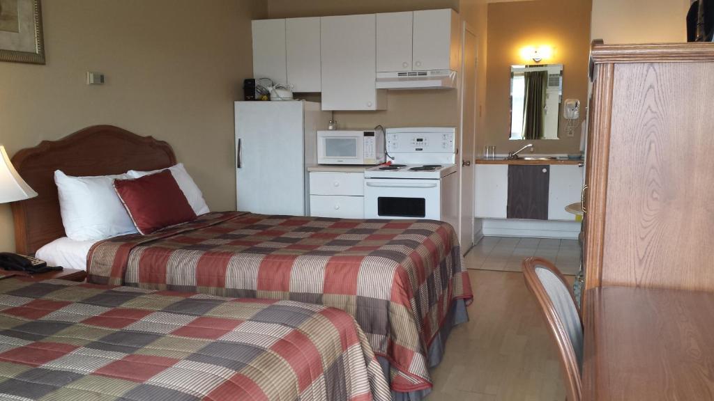 Motel Iberville Saint-Jean-sur-Richelieu Oda fotoğraf