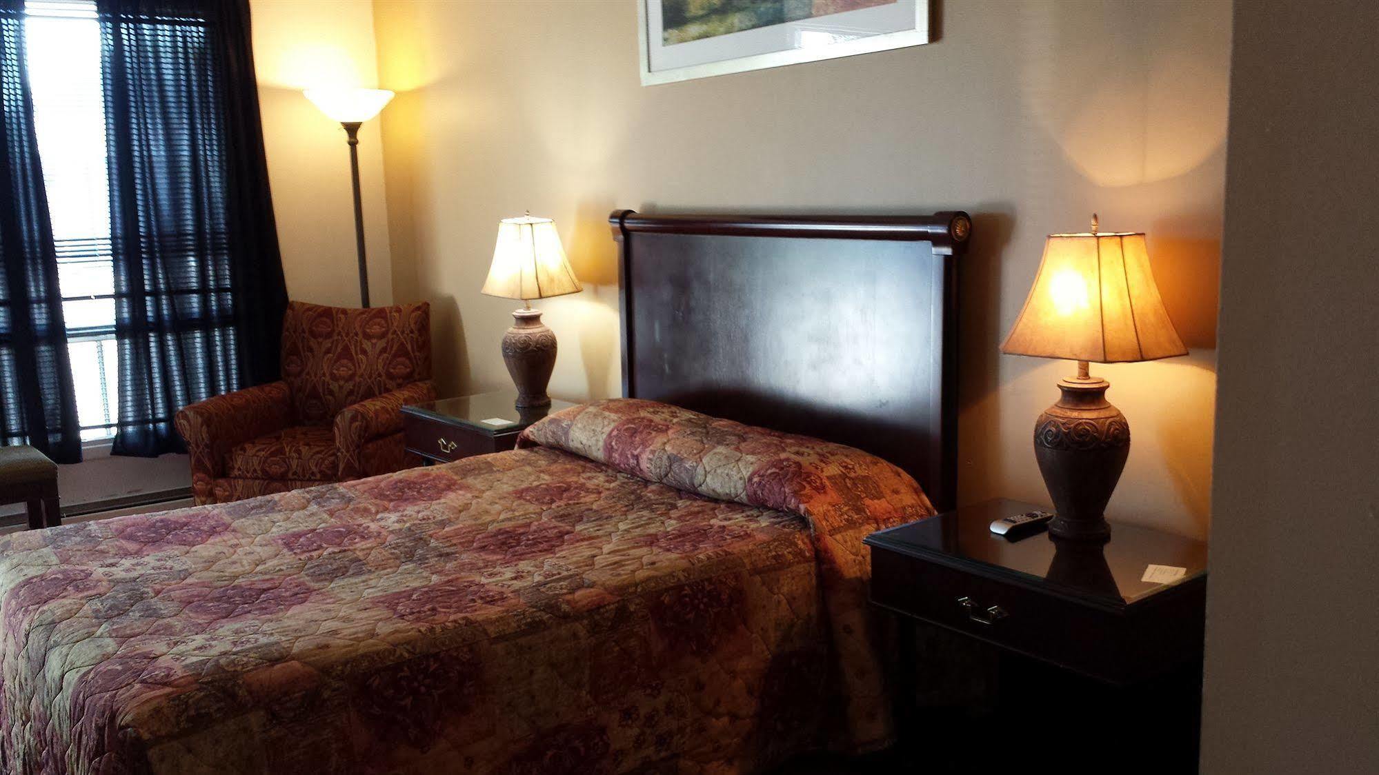 Motel Iberville Saint-Jean-sur-Richelieu Dış mekan fotoğraf