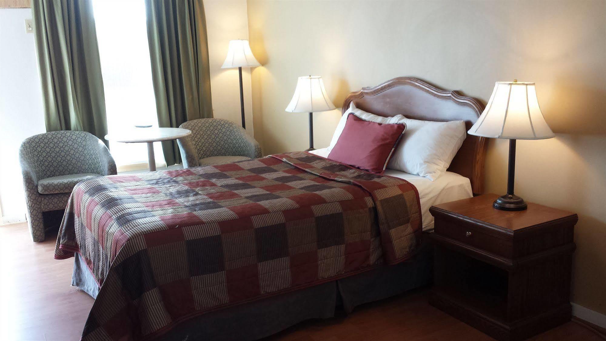 Motel Iberville Saint-Jean-sur-Richelieu Dış mekan fotoğraf
