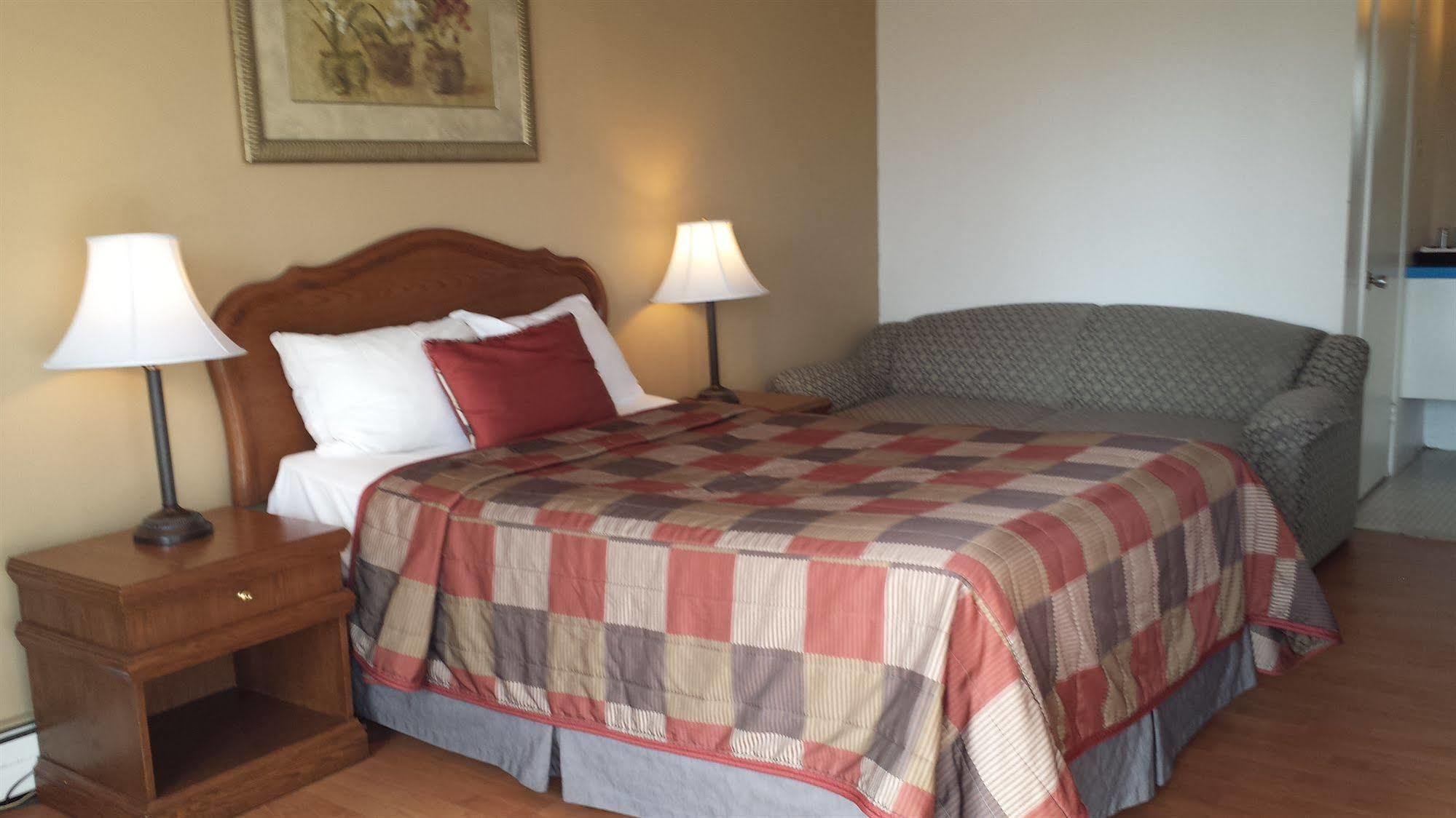 Motel Iberville Saint-Jean-sur-Richelieu Dış mekan fotoğraf