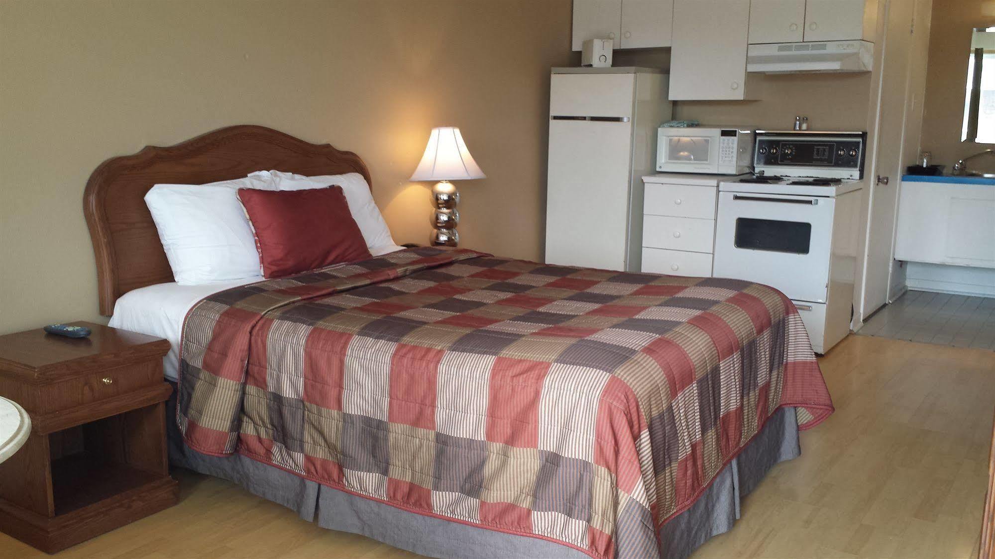 Motel Iberville Saint-Jean-sur-Richelieu Dış mekan fotoğraf